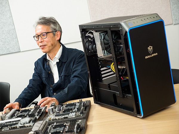 GALLERIAに採用されているマザーボードは、ASUSとASRock製。両メーカーとも定期的に情報交換をし、GALLERIAに最適な仕様になるようお願いをしているとのこと